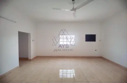 Apartment - 2 Bedrooms - 2 Bathrooms for rent in Muharraq - Muharraq Governorate