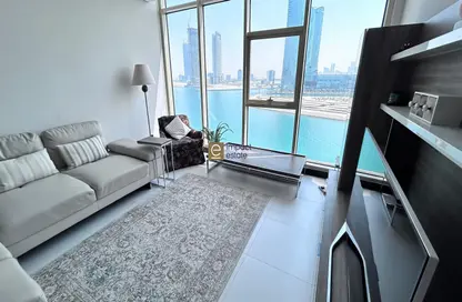 Apartment - 2 Bedrooms - 3 Bathrooms for rent in Reef Island - Capital Governorate