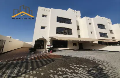 Compound - 4 Bedrooms - 5 Bathrooms for rent in Janabiya - Northern Governorate