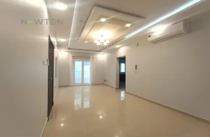 Apartment - 3 Bedrooms - 3 Bathrooms for rent in Janabiya - Northern Governorate