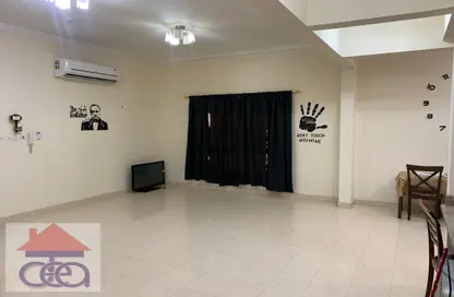 Apartment - 2 Bedrooms - 2 Bathrooms for rent in Bu Kowarah - Riffa - Southern Governorate