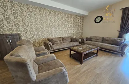 Apartment - 2 Bedrooms - 2 Bathrooms for rent in Al Juffair - Capital Governorate