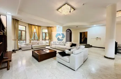 Villa - 4 Bedrooms - 4 Bathrooms for rent in Janabiya - Northern Governorate