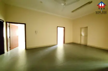 Apartment - 2 Bedrooms - 2 Bathrooms for rent in Budaiya - Northern Governorate