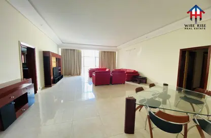 Apartment - 3 Bedrooms - 3 Bathrooms for rent in Mahooz - Manama - Capital Governorate