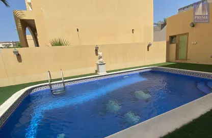 Villa - 4 Bedrooms - 4 Bathrooms for rent in Tubli - Central Governorate