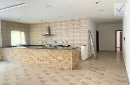 Apartment - 2 Bedrooms - 2 Bathrooms for rent in Tubli - Central Governorate