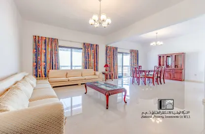 Apartment - 3 Bedrooms - 3 Bathrooms for rent in Exhibition Road - Hoora - Capital Governorate