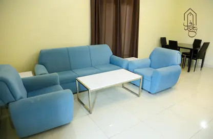 Apartment - 2 Bedrooms - 2 Bathrooms for rent in Exhibition Road - Hoora - Capital Governorate