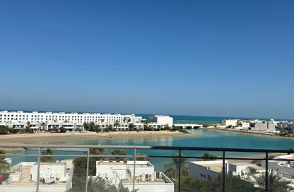 Apartment - 3 Bedrooms - 3 Bathrooms for rent in Tala Island - Amwaj Islands - Muharraq Governorate