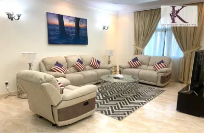 Apartment - 2 Bedrooms - 2 Bathrooms for sale in Al Juffair - Capital Governorate