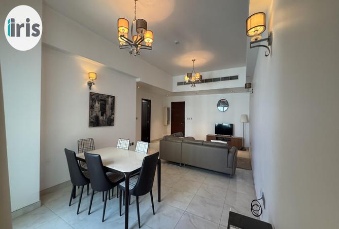 Apartment - 2 Bedrooms - 2 Bathrooms for rent in Al Juffair - Capital Governorate