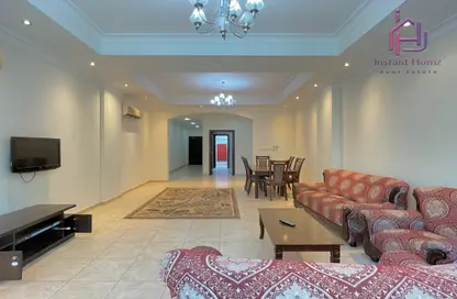 Apartment - 2 Bedrooms - 3 Bathrooms for rent in Bu Kowarah - Riffa - Southern Governorate