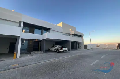 Villa - 3 Bedrooms - 4 Bathrooms for rent in Al Sidra - Diyar Al Muharraq - Muharraq Governorate