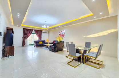 Apartment - 3 Bedrooms - 3 Bathrooms for rent in Busaiteen - Muharraq Governorate