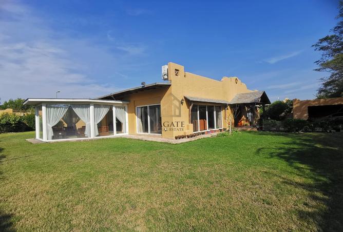 Villa - 4 Bedrooms - 4 Bathrooms for rent in Saar - Northern Governorate