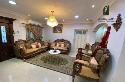 Villa - 3 Bedrooms - 4 Bathrooms for sale in Riffa - Southern Governorate