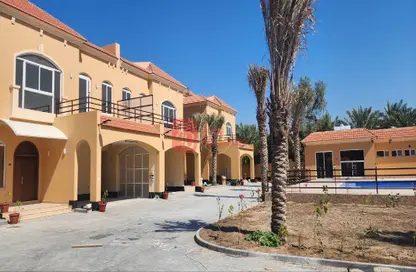 Villa - 4 Bedrooms - 5 Bathrooms for rent in Al Jasra - Northern Governorate