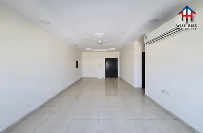 Apartment - 2 Bedrooms - 2 Bathrooms for rent in Galali - Muharraq Governorate