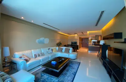 Apartment - 2 Bedrooms - 3 Bathrooms for rent in Reef Island - Capital Governorate