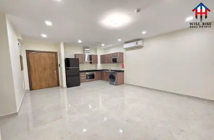 Apartment - 1 Bedroom - 1 Bathroom for rent in Al Burhama - Manama - Capital Governorate