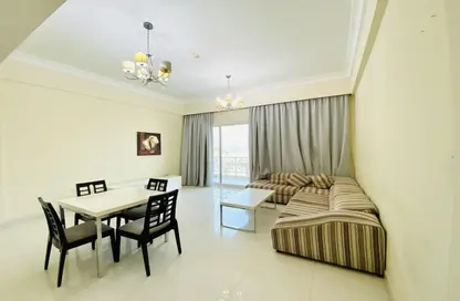 Apartment - 2 Bedrooms - 3 Bathrooms for rent in Um Al Hasam - Manama - Capital Governorate