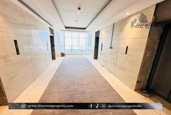 Full Floor - Studio for rent in Seef - Capital Governorate