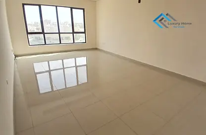 Apartment - 2 Bedrooms - 3 Bathrooms for rent in Riffa - Southern Governorate