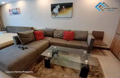 Apartment - 1 Bathroom for rent in Busaiteen - Muharraq Governorate