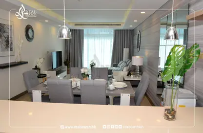 Apartment - 2 Bedrooms - 3 Bathrooms for rent in Busaiteen - Muharraq Governorate