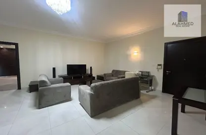 Apartment - 1 Bedroom - 2 Bathrooms for rent in Al Juffair - Capital Governorate