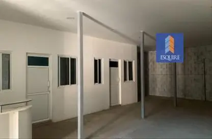 Warehouse - Studio - 1 Bathroom for rent in Hidd - Muharraq Governorate