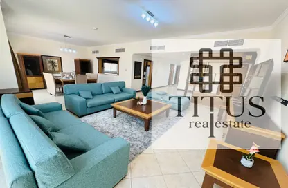 Apartment - 2 Bedrooms - 3 Bathrooms for rent in Al Juffair - Capital Governorate