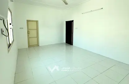 Apartment - 2 Bedrooms - 2 Bathrooms for rent in Budaiya - Northern Governorate