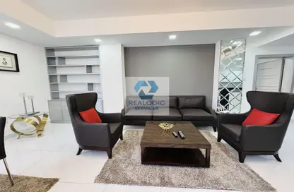 Apartment - 2 Bedrooms - 3 Bathrooms for rent in Seef - Capital Governorate