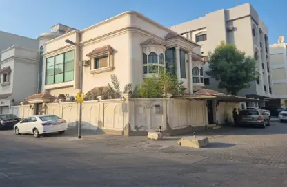 Villa - 6 Bedrooms - 5 Bathrooms for rent in Hoora - Capital Governorate