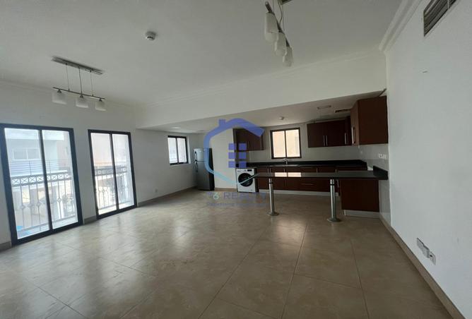 Apartment - 2 Bedrooms - 2 Bathrooms for rent in Hidd - Muharraq Governorate