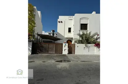 Villa - 3 Bedrooms - 4 Bathrooms for sale in Galali - Muharraq Governorate