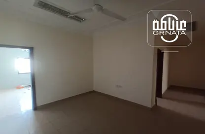 Apartment - 2 Bedrooms - 2 Bathrooms for rent in Sitra - Central Governorate