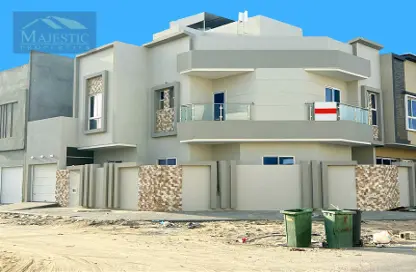 Villa - 4 Bedrooms - 5 Bathrooms for sale in Bani Jamra - Northern Governorate