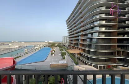 Apartment - 2 Bedrooms - 4 Bathrooms for rent in Hanging Garden - Dilmunia Island - Muharraq Governorate