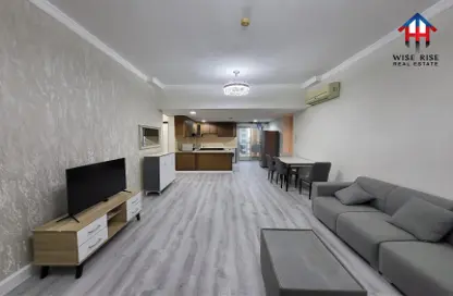 Apartment - 2 Bedrooms - 2 Bathrooms for rent in Busaiteen - Muharraq Governorate