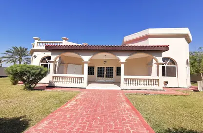 Villa - 4 Bedrooms - 4 Bathrooms for rent in Hamala - Northern Governorate