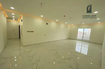 Apartment - 4 Bedrooms - 4 Bathrooms for sale in Hidd - Muharraq Governorate