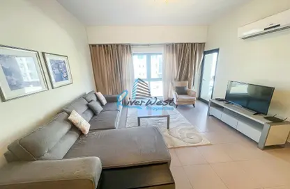 Apartment - 2 Bedrooms - 2 Bathrooms for rent in Um Al Hasam - Manama - Capital Governorate