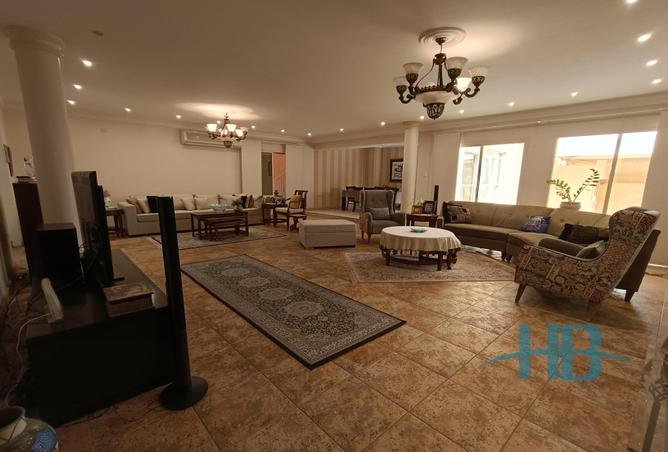 Villa - 4 Bedrooms - 6 Bathrooms for sale in Saar - Northern Governorate