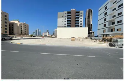 Land - Studio for sale in Sanabis - Manama - Capital Governorate