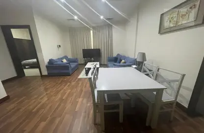 Apartment - 2 Bedrooms - 2 Bathrooms for rent in Al Juffair - Capital Governorate