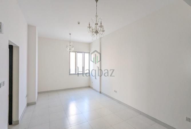 Apartment - 2 Bedrooms - 2 Bathrooms for sale in Hidd - Muharraq Governorate