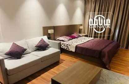 Apartment - 1 Bathroom for rent in Sanabis - Manama - Capital Governorate